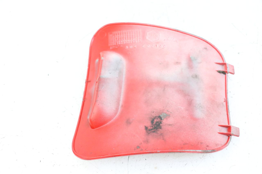 photo de TAMPA DE INSPEÇÃO PIAGGIO VESPA S 2T 50 (2007 - 2014) - Detalhe da peça