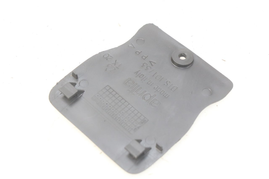 photo de TAMPA DE INSPEÇÃO APRILIA SR LC 50 (1997 - 2004) - Detalhe da peça