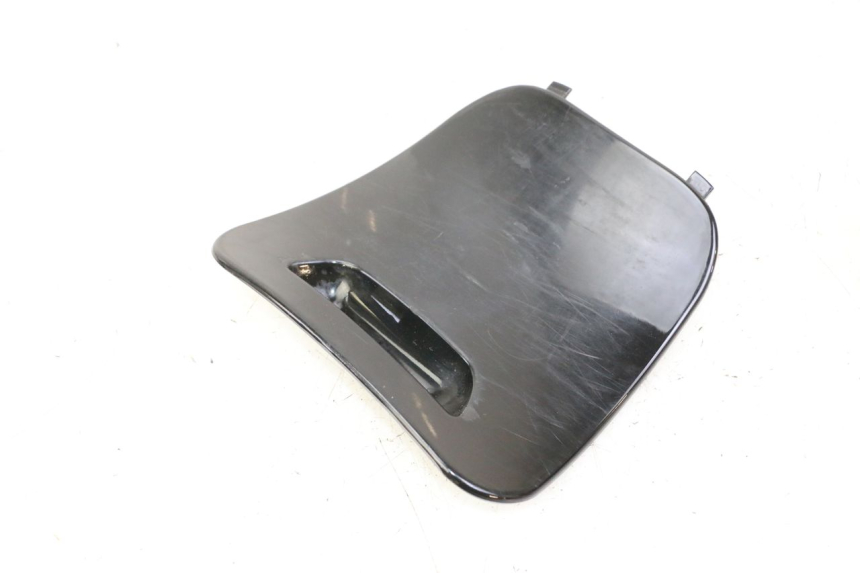 photo de TAMPA DE INSPEÇÃO PIAGGIO VESPA S 2T 50 (2007 - 2014) - Ampliação técnica