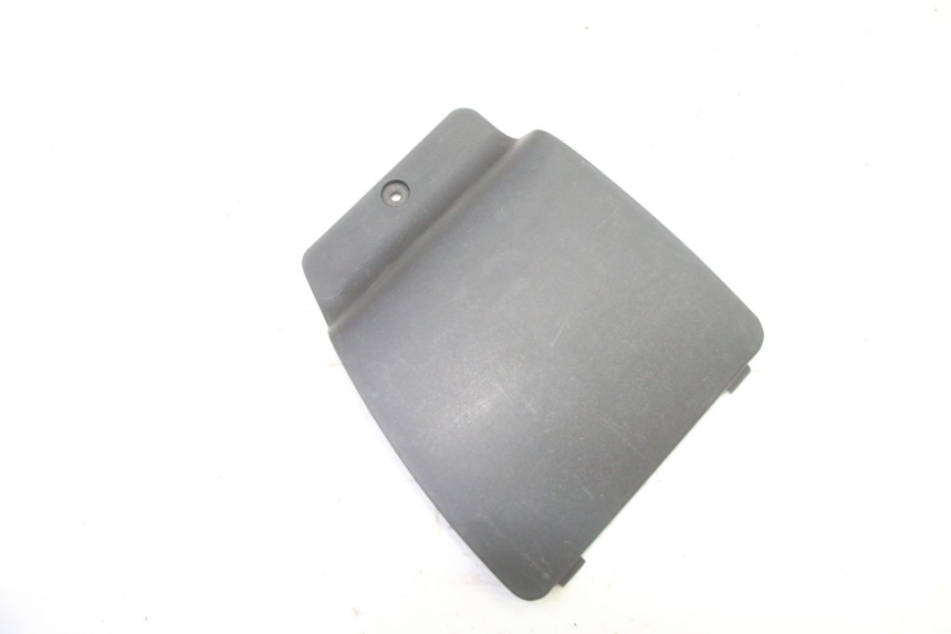 photo de TAMPA DE INSPEÇÃO PIAGGIO X9 EVOLUTION 125 (2003 - 2007) - Detalhe da peça