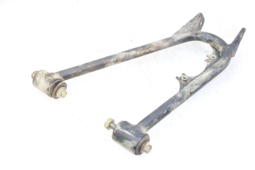 photo de TRIÂNGULO TRASEIRO YAMAHA YFM GRIZZLY 550 (2008 - 2015) - Ângulo alternativo