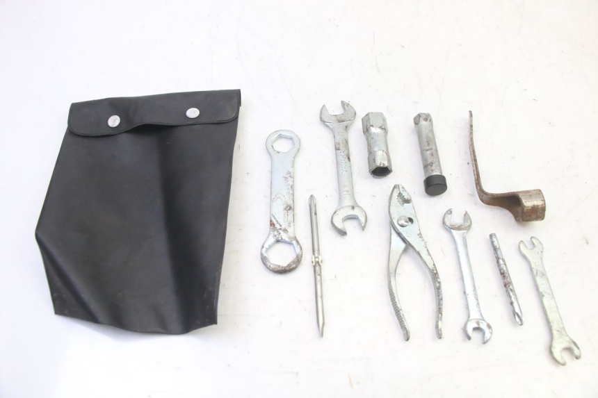 photo de KIT DE FERRAMENTAS APRILIA CLASSIC 125 (1995 - 2001) - Vista principal