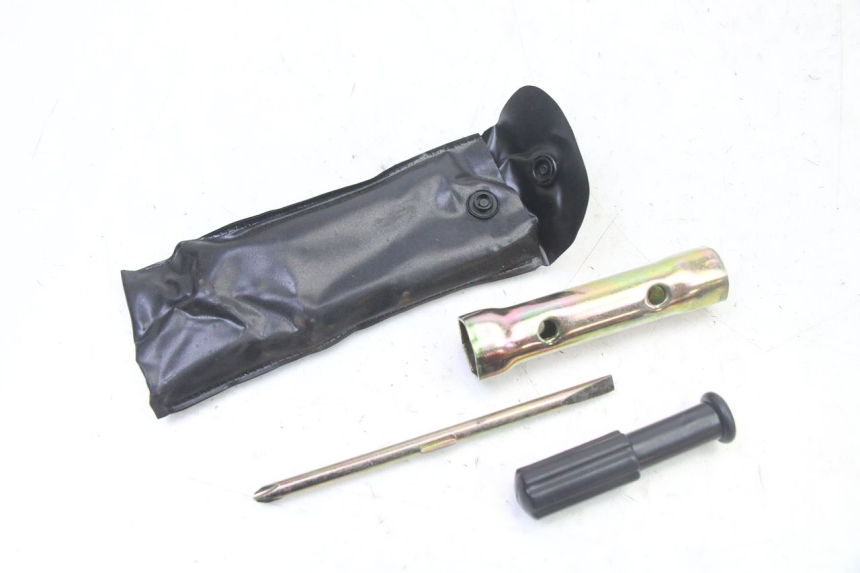 photo de KIT DE FERRAMENTAS SYM FIDDLE 3 III 125 (2014 - 2020) - Vista principal