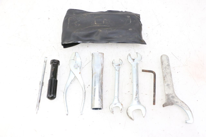 photo de KIT DE FERRAMENTAS SUZUKI GSR 750 (2011 - 2017) - Ampliação técnica