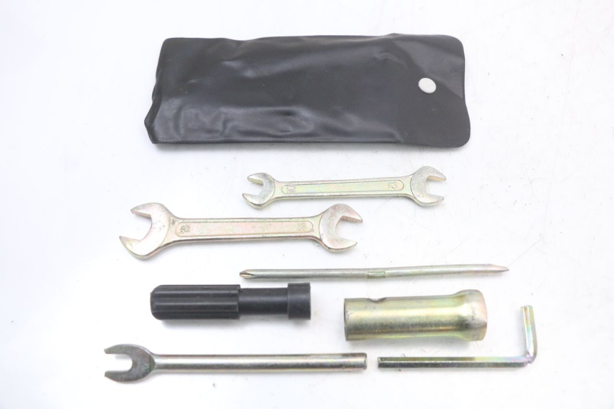 photo de KIT DE FERRAMENTAS KEEWAY HURRICANE 50 (2006 - 2019) - Vista principal