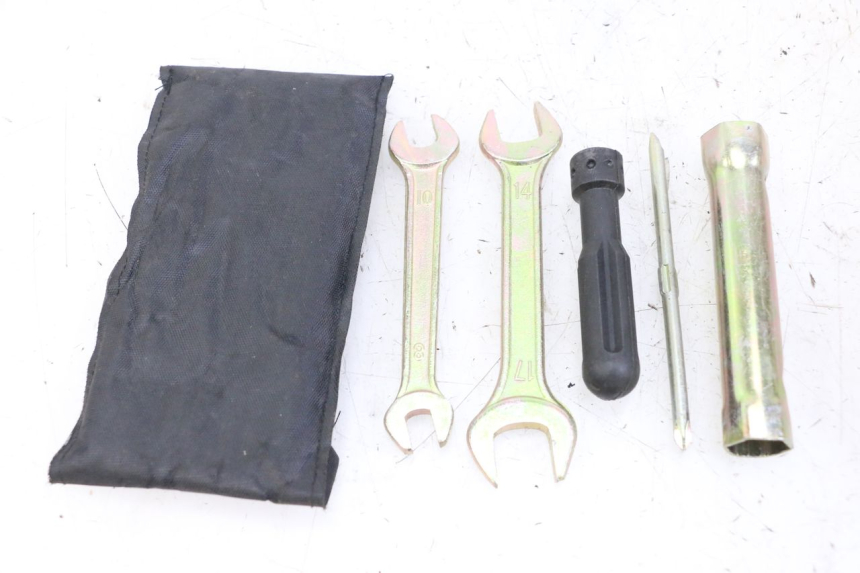 photo de KIT DE FERRAMENTAS KIDEN KD125-G 125 (2018 - 2022) - Outro ângulo de visão