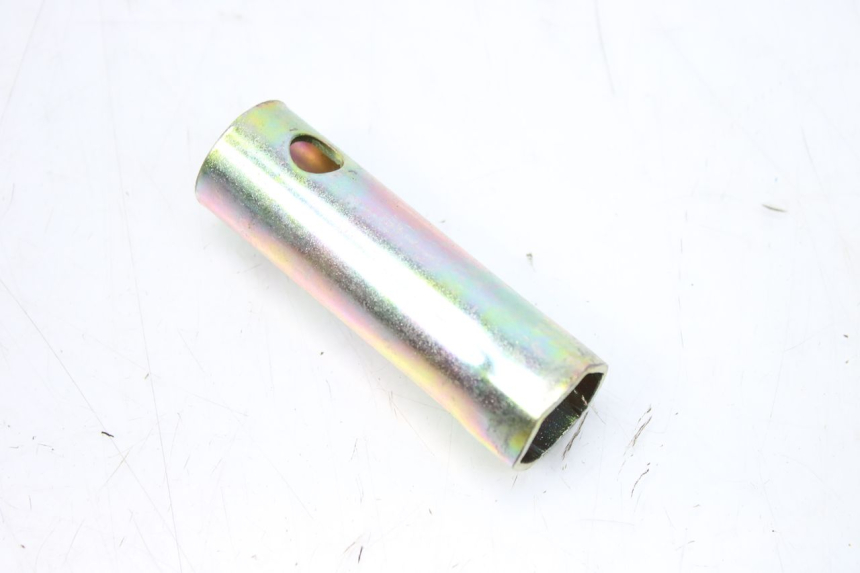 photo de KIT DE FERRAMENTAS KEEWAY OUTLOOK 125 (2007 - 2013) - Pontos de fixação