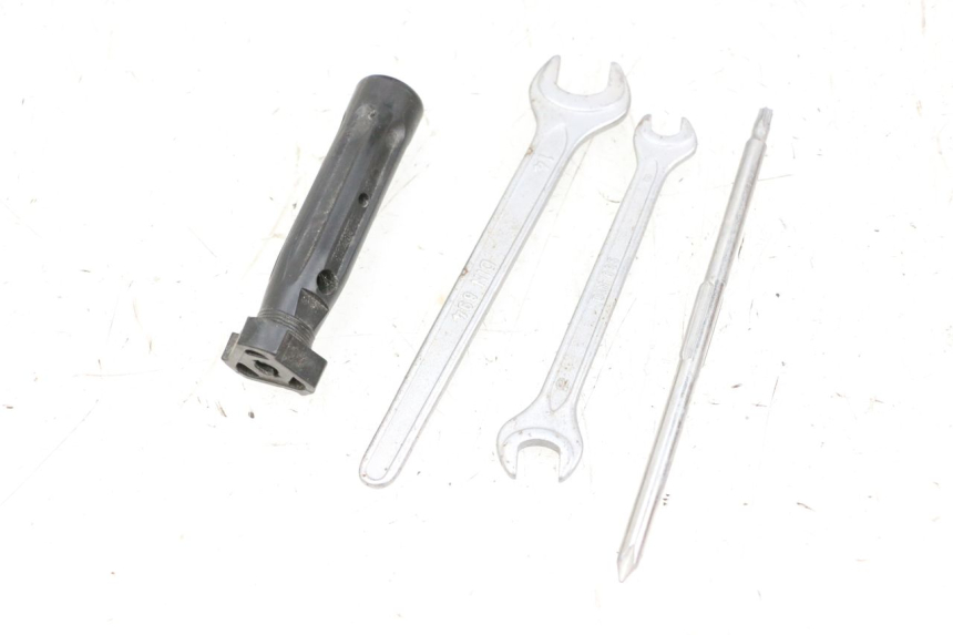 photo de KIT DE FERRAMENTAS BMW R GS 1250 (2021 - 2024) - Outro ângulo de visão