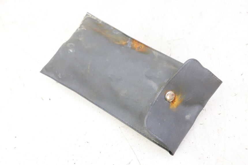 photo de KIT DE FERRAMENTAS HONDA SCV LEAD 100 (2003 - 2007) - Outro ângulo de visão