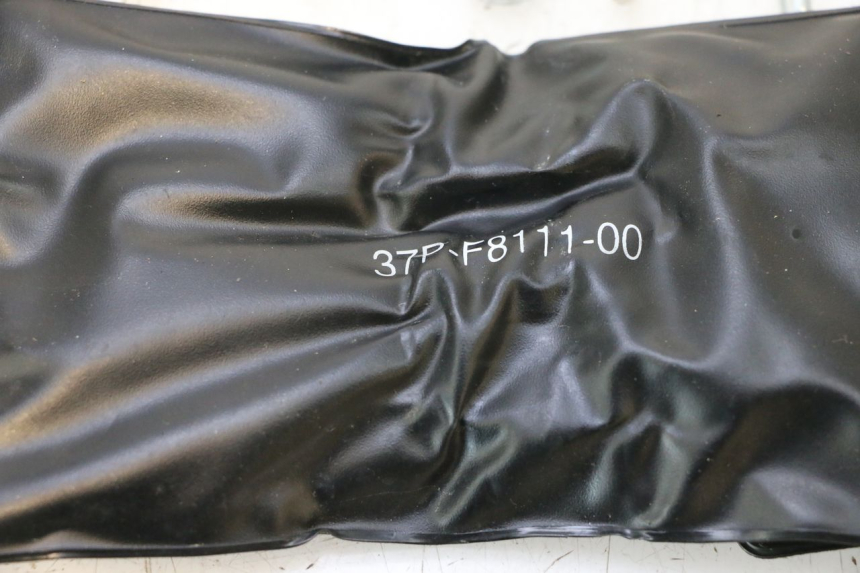 photo de KIT DE FERRAMENTAS YAMAHA X-MAX XMAX 125 (2010 - 2013) - Outro ângulo de visão