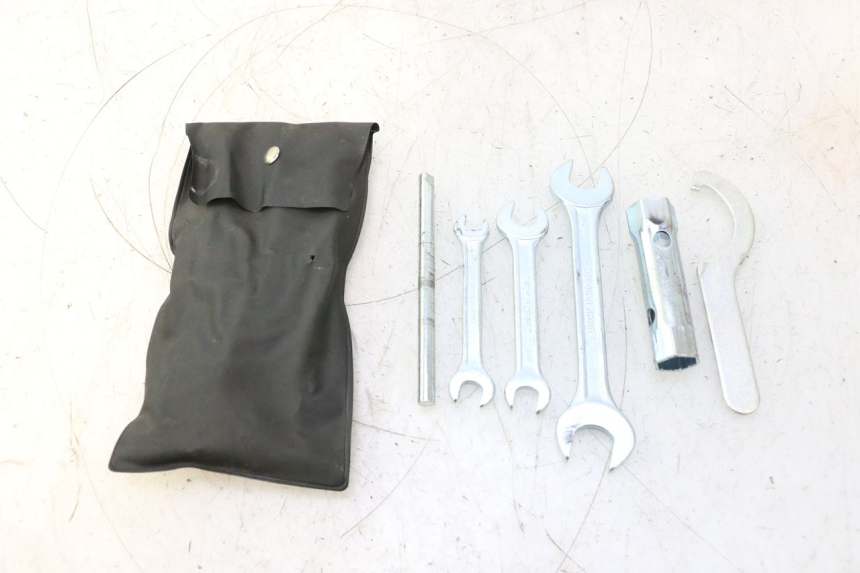 photo de KIT DE FERRAMENTAS YAMAHA XMAX X-MAX 125 (2006 - 2009) - Vista principal