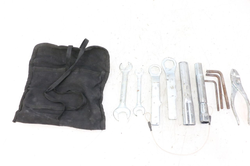 photo de KIT DE FERRAMENTAS YAMAHA XJ6 ABS 600 (2008 - 2016) - Vista principal