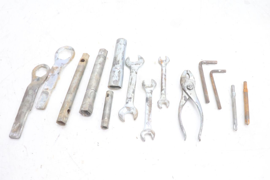 photo de KIT DE FERRAMENTAS KAWASAKI ZZR 600 (1995 - 2004) - Vista principal