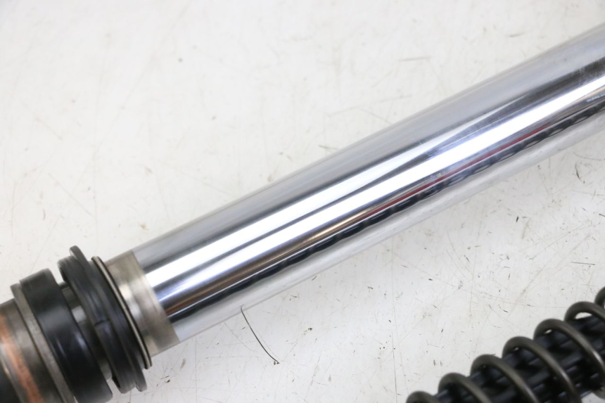 photo de TUBO DE GARFO HONDA CR 85 (2003 - 2007) - Pontos de fixação