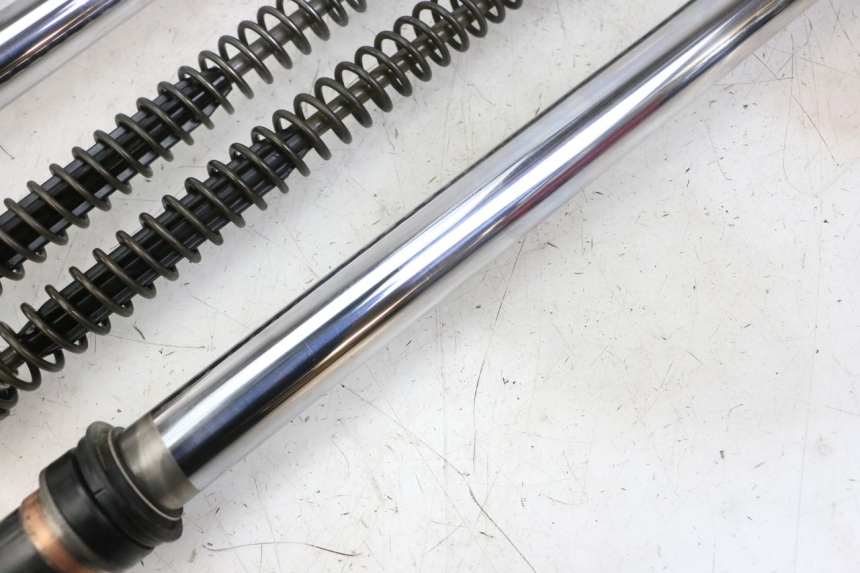 photo de TUBO DE GARFO HONDA CR 85 (2003 - 2007) - Estado da superfície