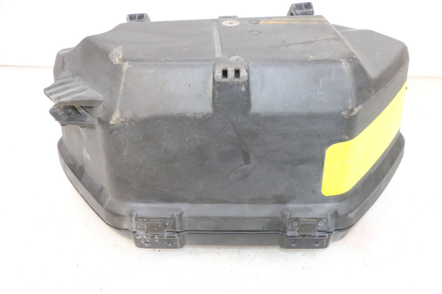 photo de MALETA DIREITA YAMAHA TDM ABS 900 (2002 - 2014) - Zoom do estado de desgaste