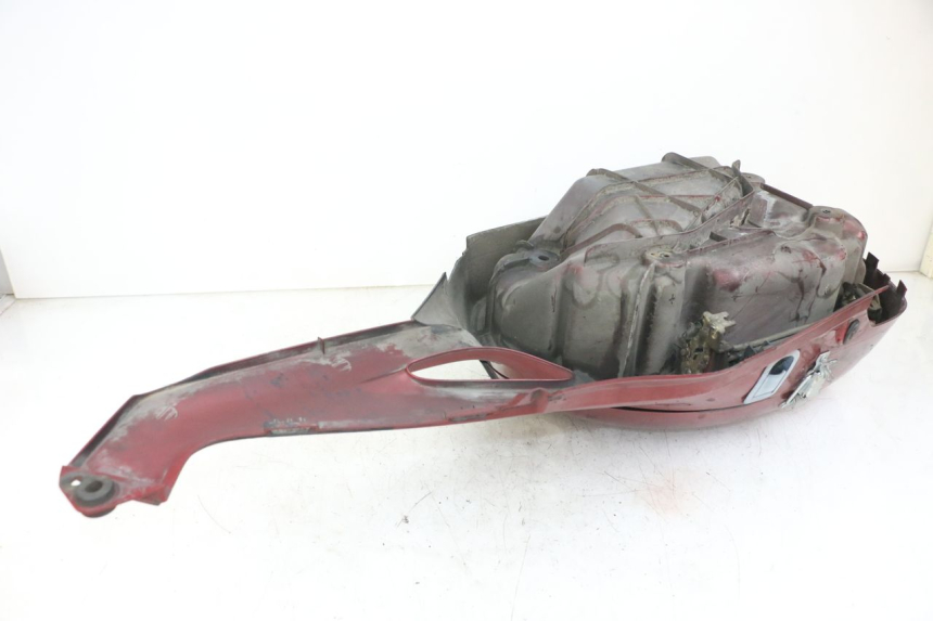 photo de MALETA ESQUERDA HONDA NTV DEAUVILLE 650 (1998 - 2001) - Detalhes característicos