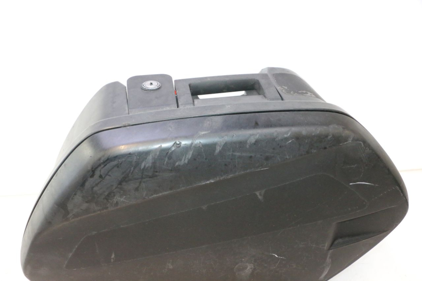 photo de MALETA ESQUERDA YAMAHA TDM ABS 900 (2002 - 2014) - Estado da superfície