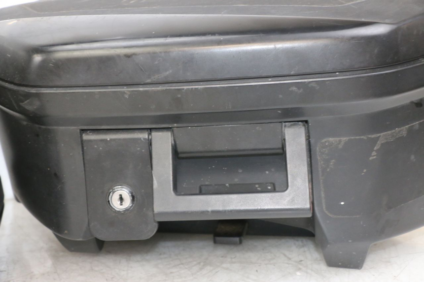 photo de MALETA YAMAHA TDM ABS 900 (2002 - 2014) - Detalhe da peça