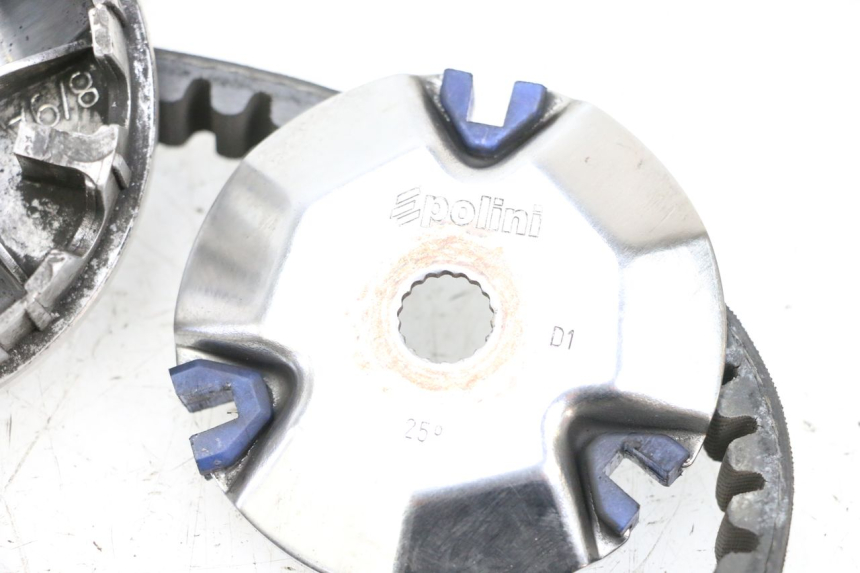 photo de VARIADOR MBK BOOSTER SPIRIT 50 (2004 - 2017) - Detalhes característicos
