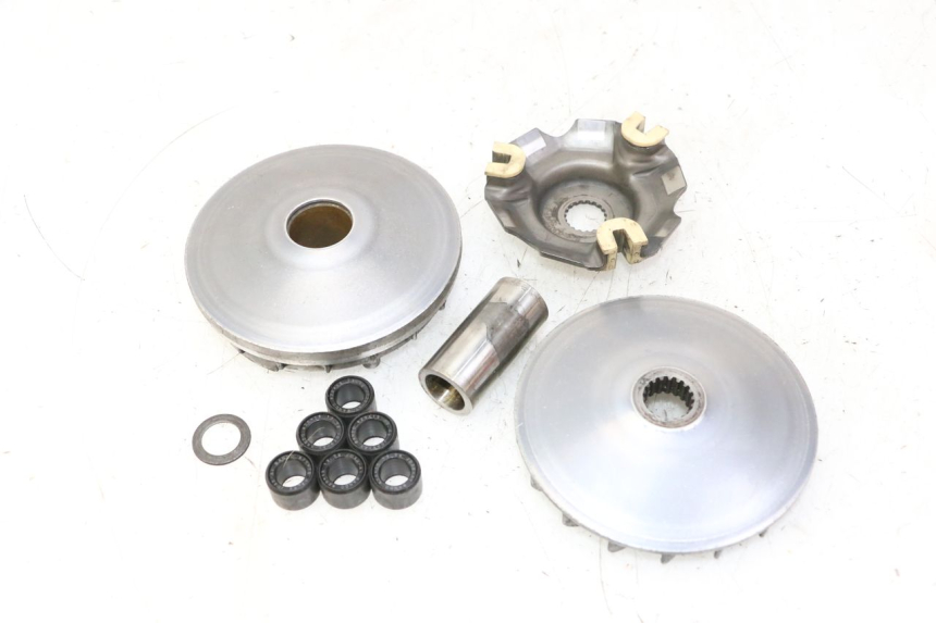 photo de VARIADOR SUZUKI BURGMAN 125 (2007 - 2014) - Estado da superfície