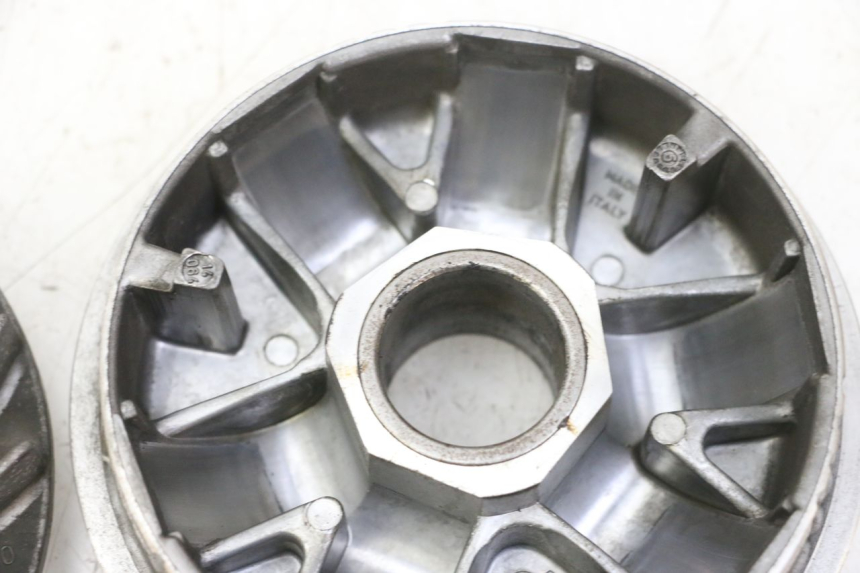 photo de VARIADOR SUZUKI BURGMAN 125 (2007 - 2014) - Vista de perto