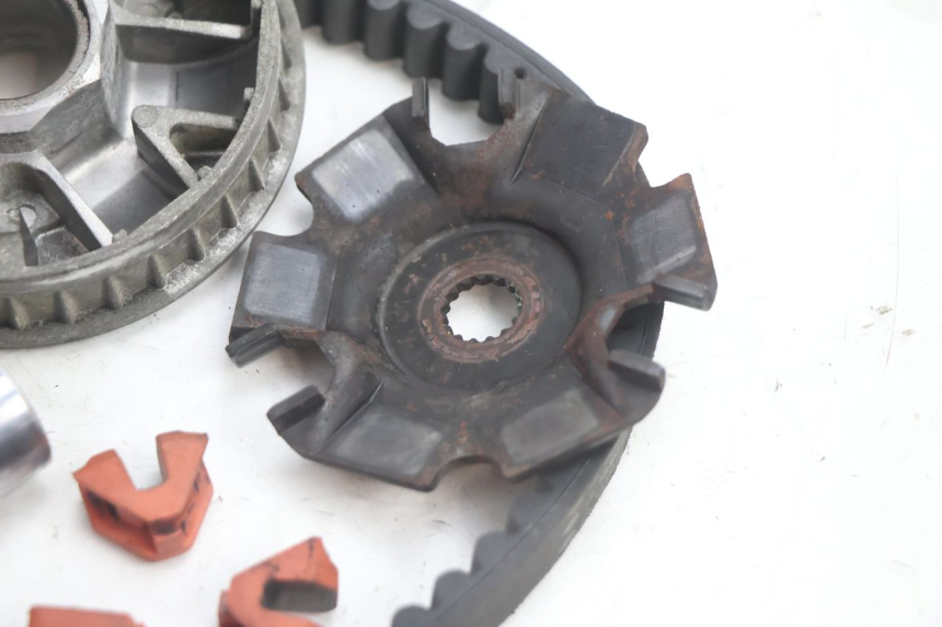 photo de VARIADOR YAMAHA BW'S BWS 125 (2010 - 2013) - Outro ângulo de visão