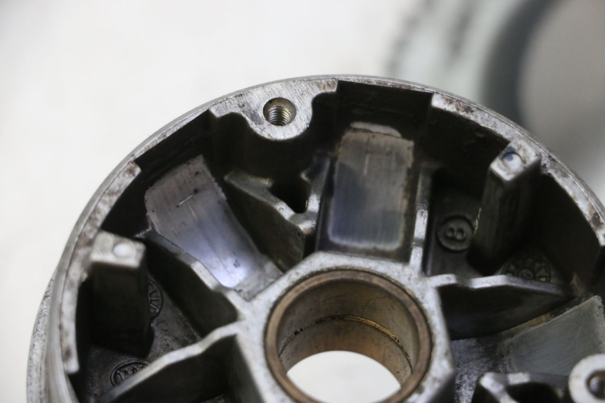 photo de VARIADOR PEUGEOT ELYSTAR 50 (2002 - 2014) - Zoom do estado de desgaste