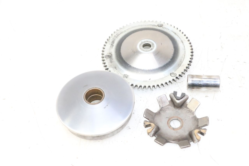 photo de VARIADOR PEUGEOT ELYSTAR 50 (2002 - 2014) - Pontos de fixação