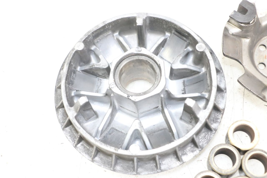photo de VARIADOR HONDA FES PANTHEON 2T 125 (1998 - 2002) - Pontos de fixação