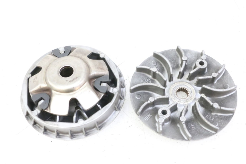 photo de VARIADOR HONDA FES S-WING SWING ABS 125 (2007 - 2015) - Detalhe da peça