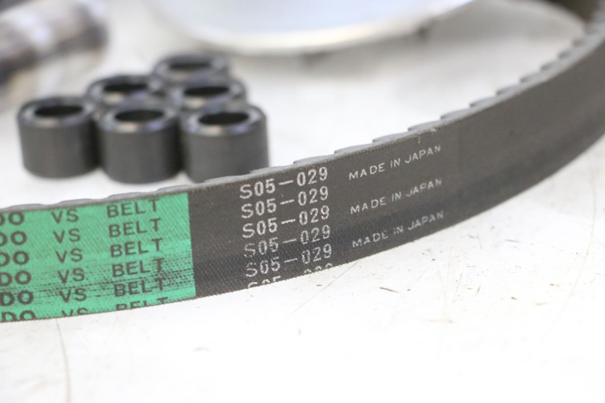 photo de VARIADOR HONDA FES S-WING SWING ABS 125 (2007 - 2015) - Zoom do estado de desgaste