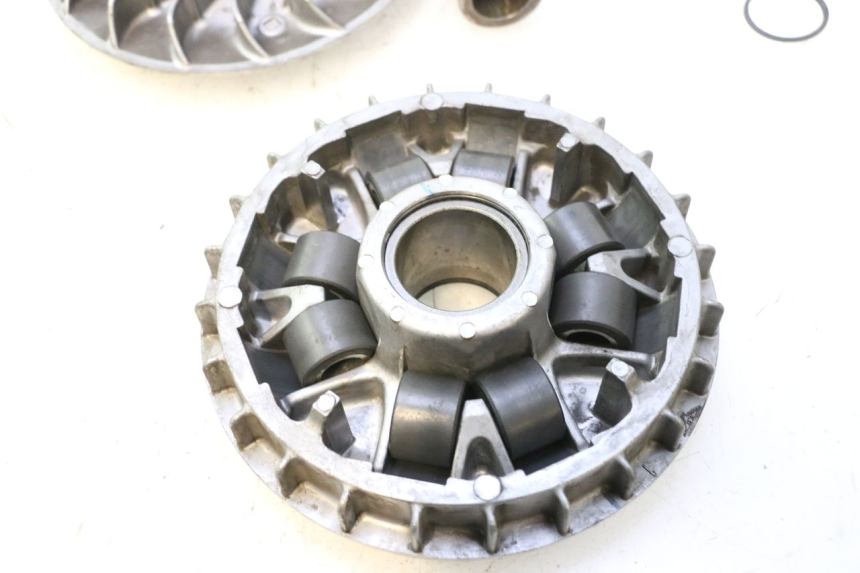 photo de VARIADOR HONDA FJS SILVER WING SILVERWING 400 (2005 - 2008) - Zoom do estado de desgaste