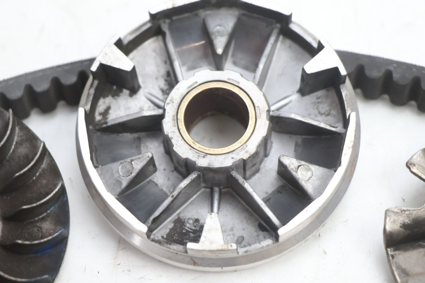 photo de VARIADOR KEEWAY FOCUS 50 (2006 - 2009) - Detalhe da peça