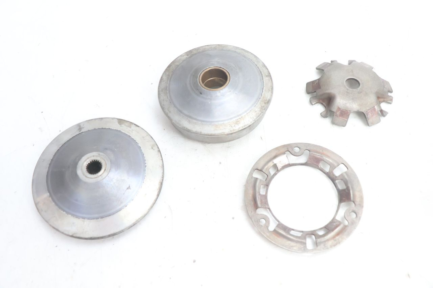photo de VARIADOR PEUGEOT KISBEE 2T 50 (2010 - 2017) - Zoom do estado de desgaste