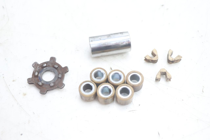 photo de VARIADOR PEUGEOT KISBEE 2T 50 (2010 - 2017) - Pontos de fixação