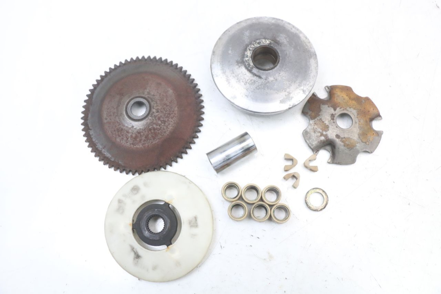 photo de VARIADOR PEUGEOT KISBEE 4T 50 (2010 - 2017) - Detalhe da peça