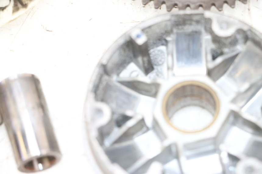 photo de VARIADOR PEUGEOT KISBEE 4T 50 (2010 - 2017) - Pontos de fixação