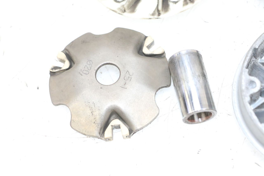 photo de VARIADOR PEUGEOT KISBEE 4T 50 (2010 - 2017) - Peça verificada