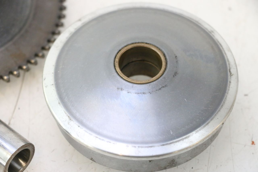 photo de VARIADOR PEUGEOT KISBEE 4T 50 (2010 - 2017) - Pontos de fixação