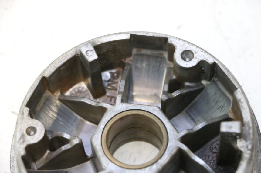photo de VARIADOR PEUGEOT KISBEE 4T 50 (2010 - 2017) - Vista do produto