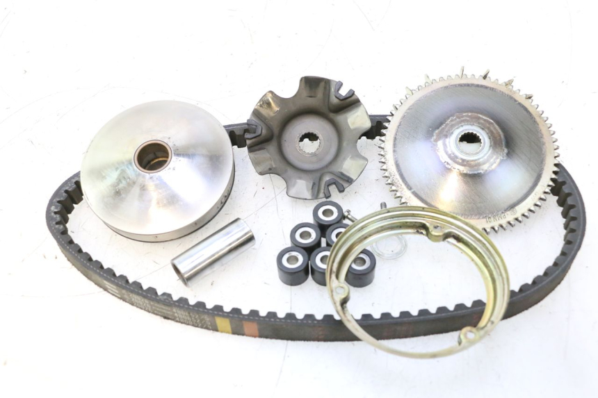 photo de VARIADOR PIAGGIO LIBERTY 50 (1998 - 2003) - Pontos de fixação