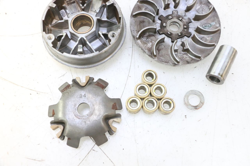 photo de VARIADOR PEUGEOT LUDIX 50 (2008 - 2017) - Pontos de fixação