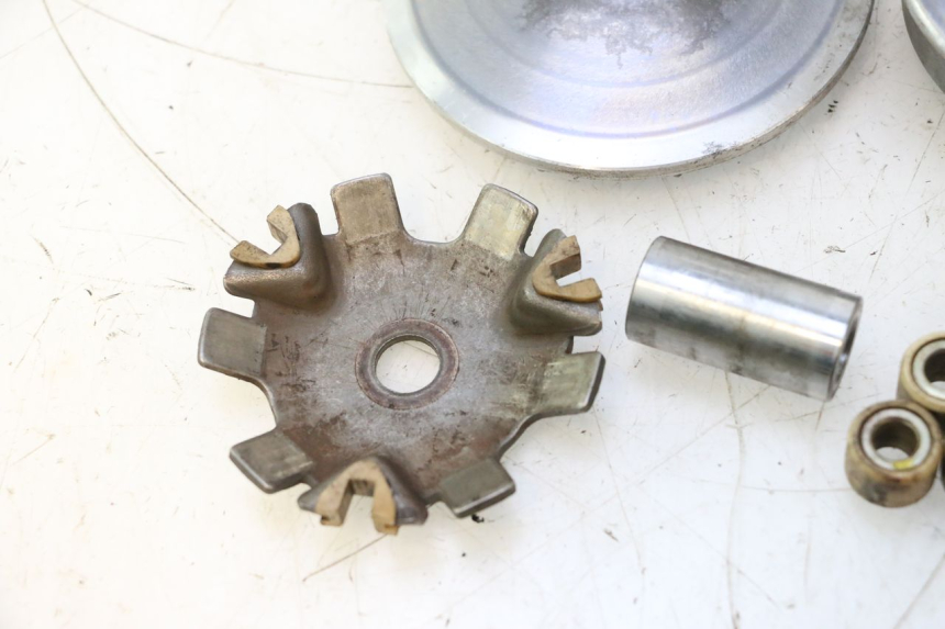 photo de VARIADOR PEUGEOT LUDIX ONE 50 (2004 - 2013) - Outro ângulo de visão