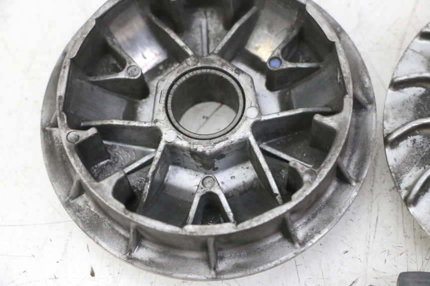 photo de VARIADOR SYM ORBIT III 3 4T 50 (2018 - 2021) - Pontos de fixação