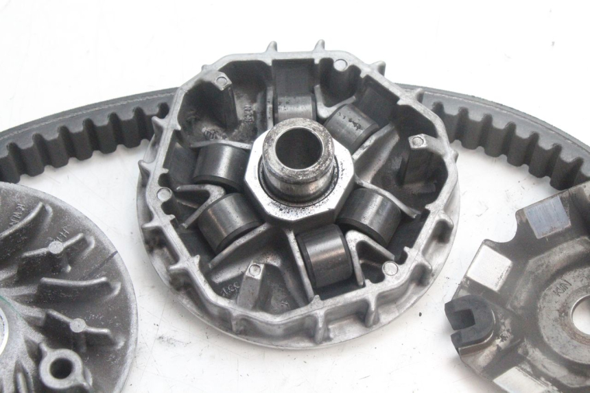 photo de VARIADOR HONDA PCX (JF28) 125 (2009 - 2011) - Zoom do estado de desgaste