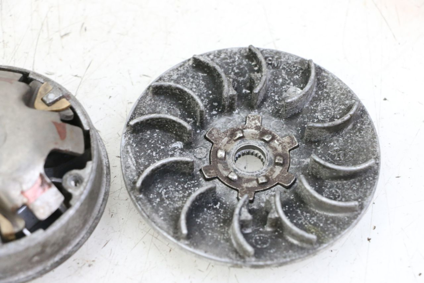 photo de VARIADOR PEUGEOT SPEEDFIGHT 3 LC 2T 50 (2009 - 2015) - Detalhe da peça
