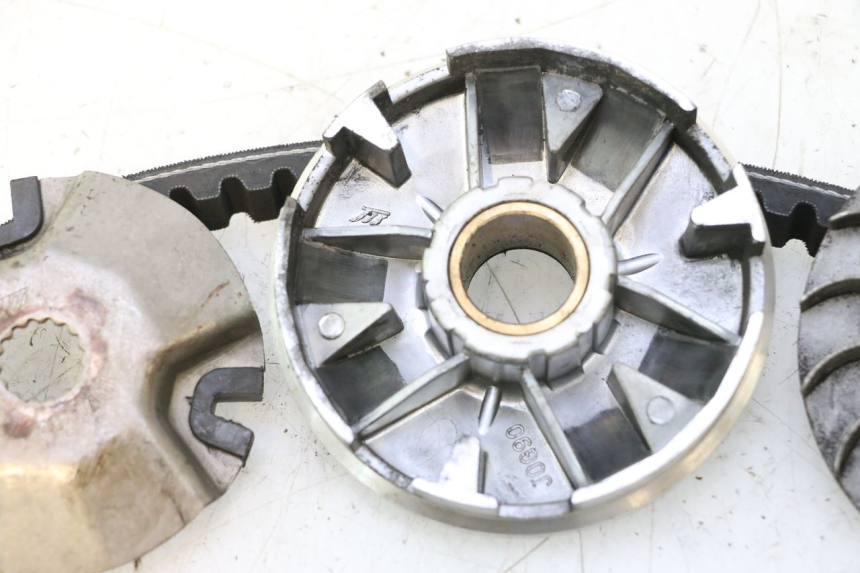 photo de VARIADOR TNT MOTOR ROMA 10' 2T 50 (2011 - 2018) - Detalhes característicos