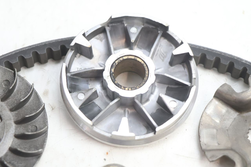 photo de VARIADOR TNT MOTOR ROMA 12' 2T 50 (2007 - 2018) - Zoom do estado de desgaste