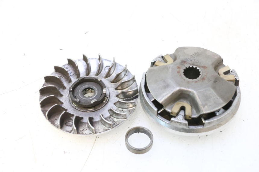 photo de VARIADOR KEEWAY RY6 2T 50 (2011 - 2019) - Detalhe da peça